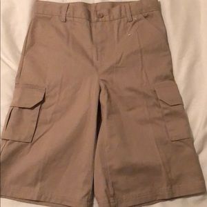 Lands End tan cargo shorts